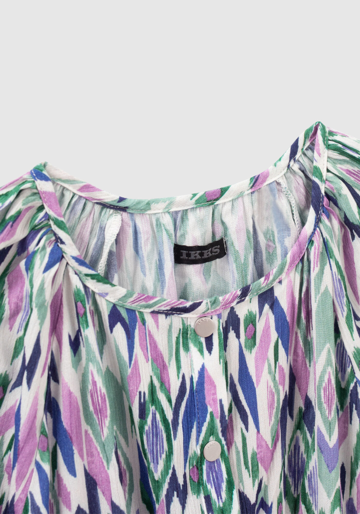 detail Dívčí barevné šaty s grafickým potiskem - asymetrický lem s volánky IKKS