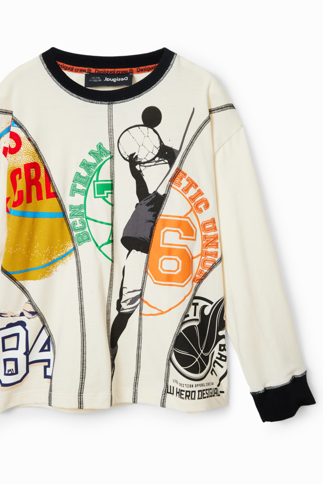 detail Chlapecké tričko s dlouhým rukávem ve sportovním stylu s výšivkou DESIGUAL