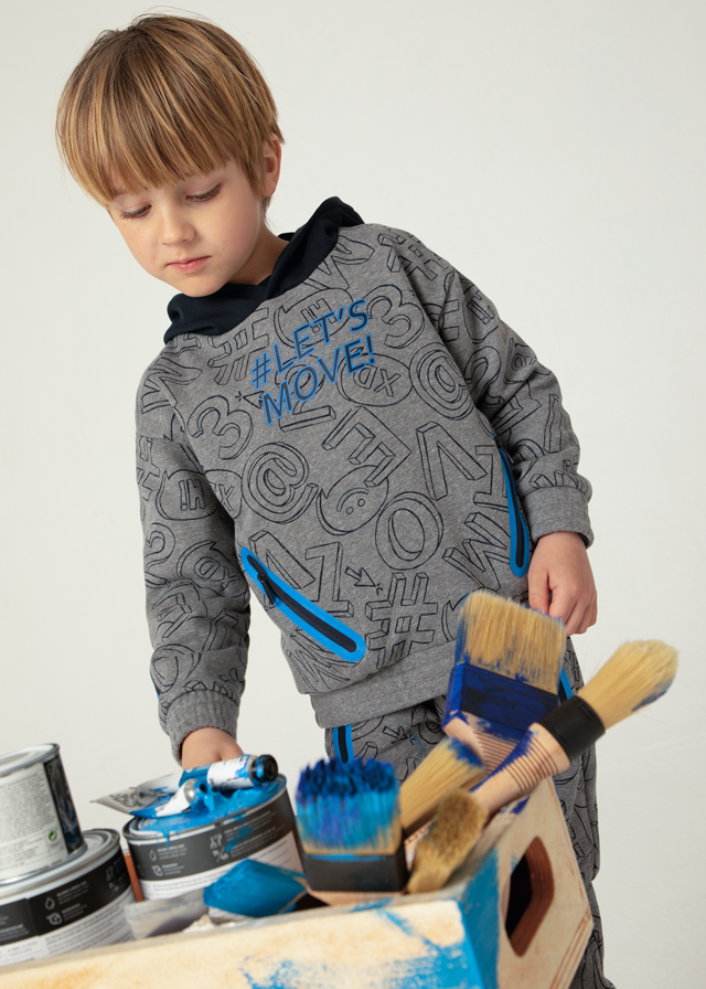 detail Chlapecká mikina MAYORAL