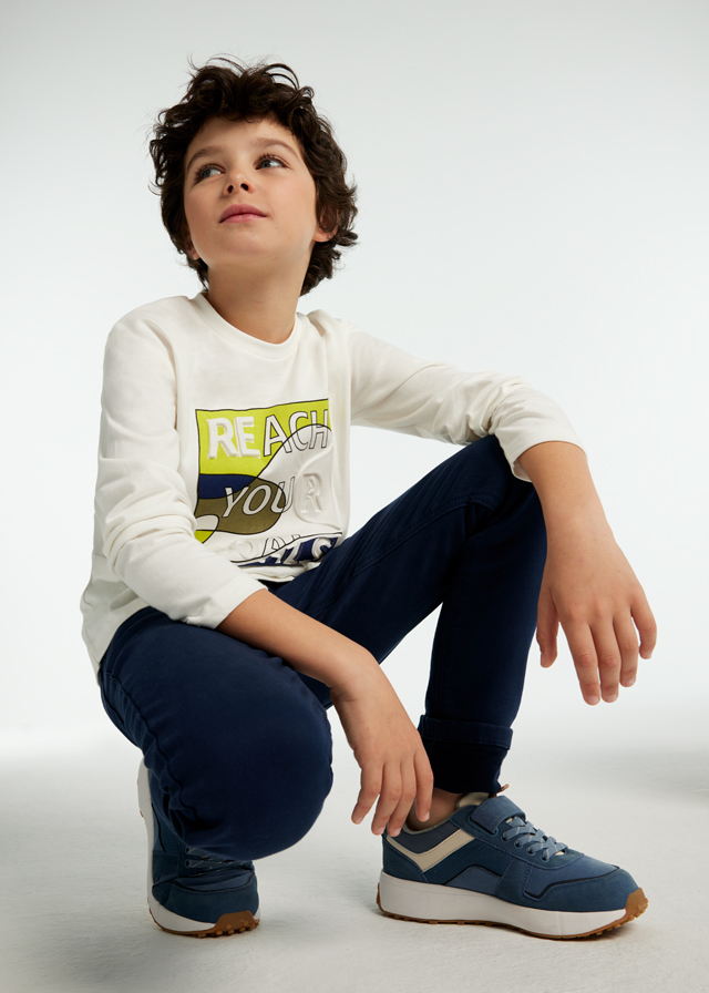 detail Chlapecké kalhoty MAYORAL