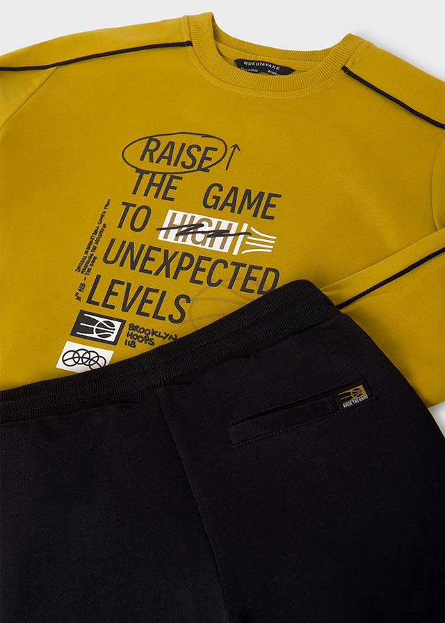 detail Chlapecká tepláková souprava - mikina a kalhoty MAYORAL