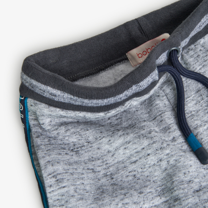 detail Chlapecké tepláky s postrannými pruhy BOBOLI