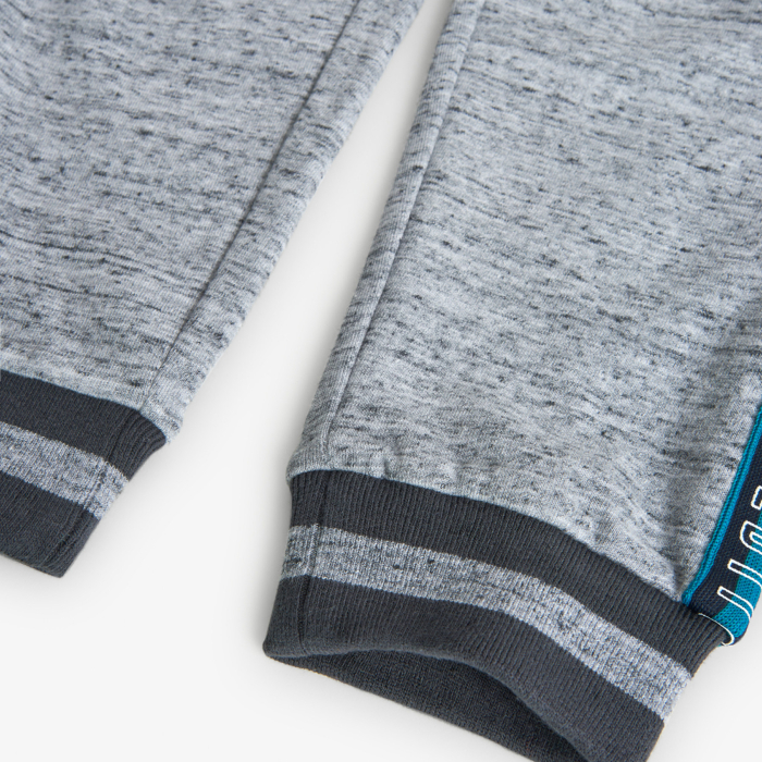 detail Chlapecké tepláky s postrannými pruhy BOBOLI