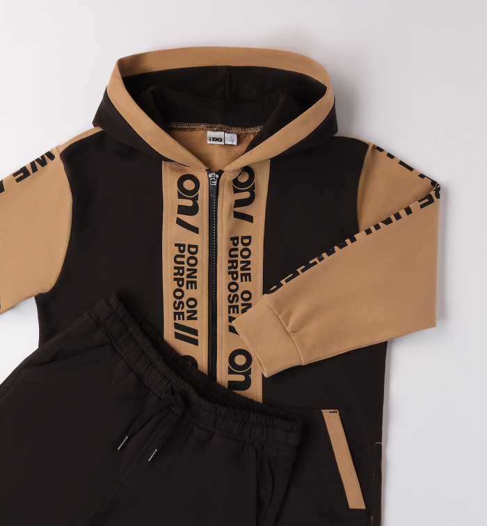 detail Chlapecká tepláková souprava IDO