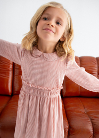 Dívčí růžové plisované šaty s límečkem a dlouhým rukávem ABEL & LULA