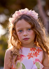 Dívčí čelenka s květinami MAYORAL