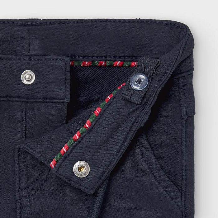 detail Dětské chlapecké kalhoty MAYORAL