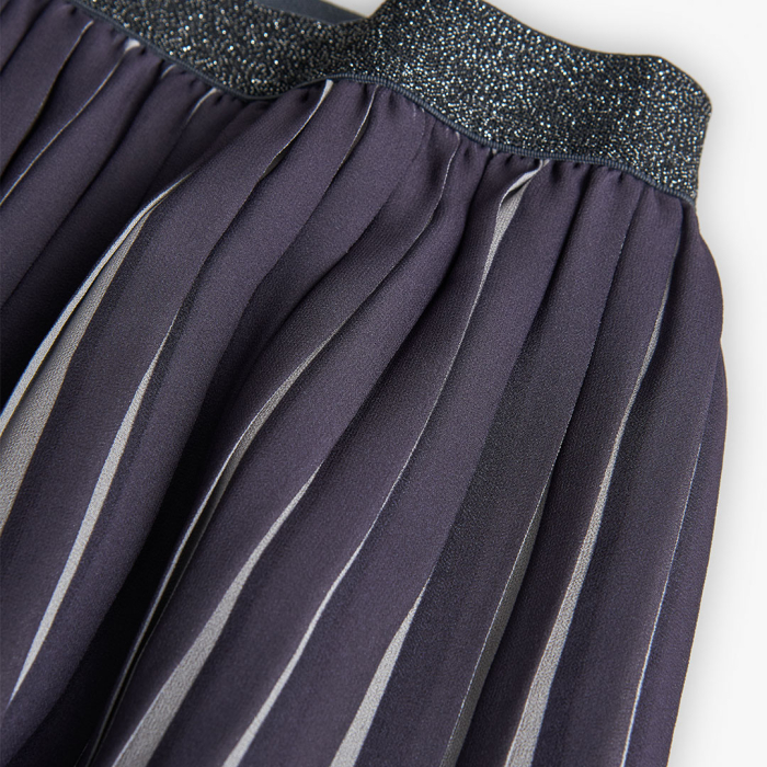 detail Dívčí plisovaná sukně s třpytem – tmavě šedá BOBOLI