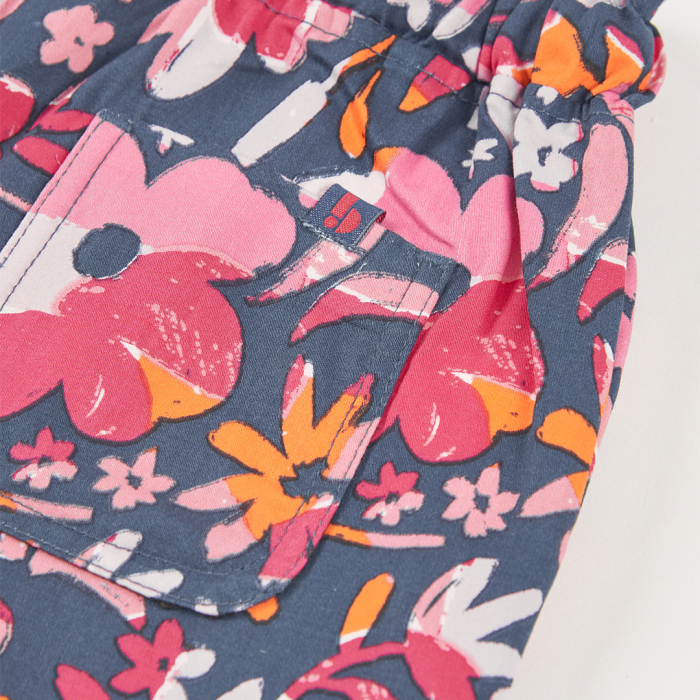 detail Dívčí kraťasy s tmavým květinovým celoplošným potiskem BOBOLI