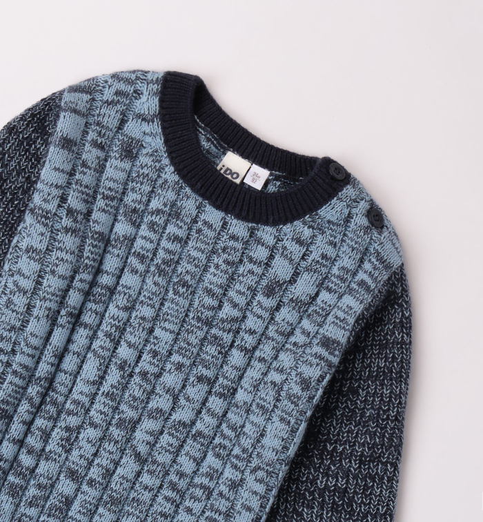 detail Chlapecký svetr IDO