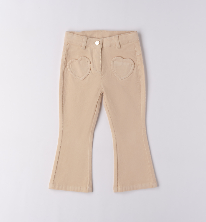 detail Dívčí béžové manšestrové kalhoty se srdíčky SARABANDA