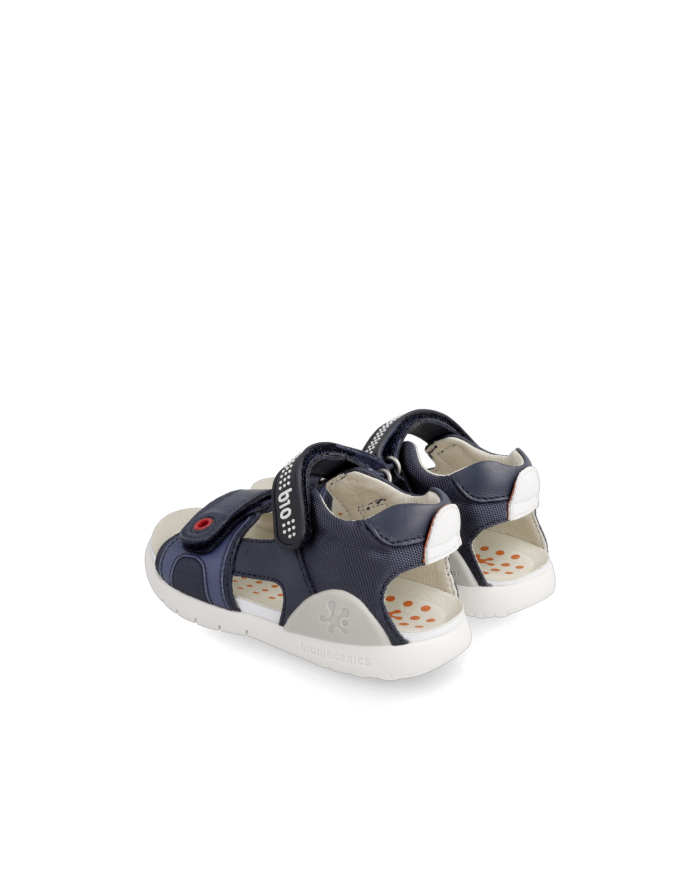 detail Chlapecka obuv BIOMECANICS