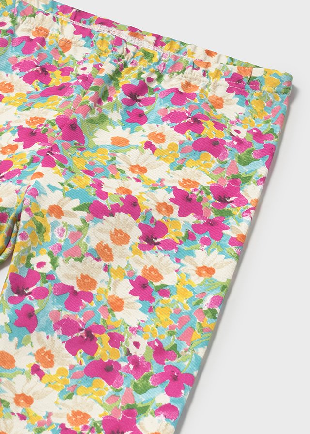 detail Letní legíny – pohodlný styl pro dívky MAYORAL