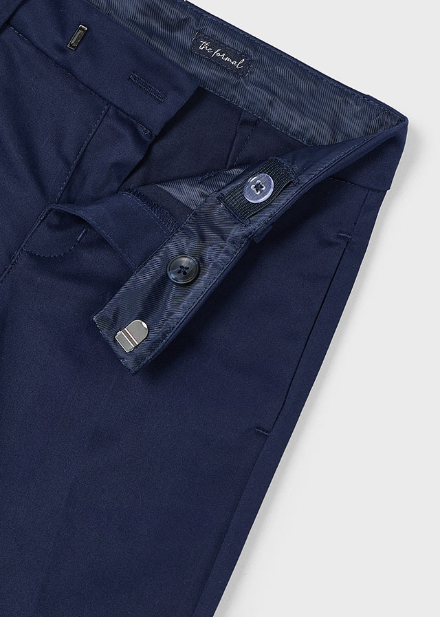 detail Chlapecké kalhoty MAYORAL