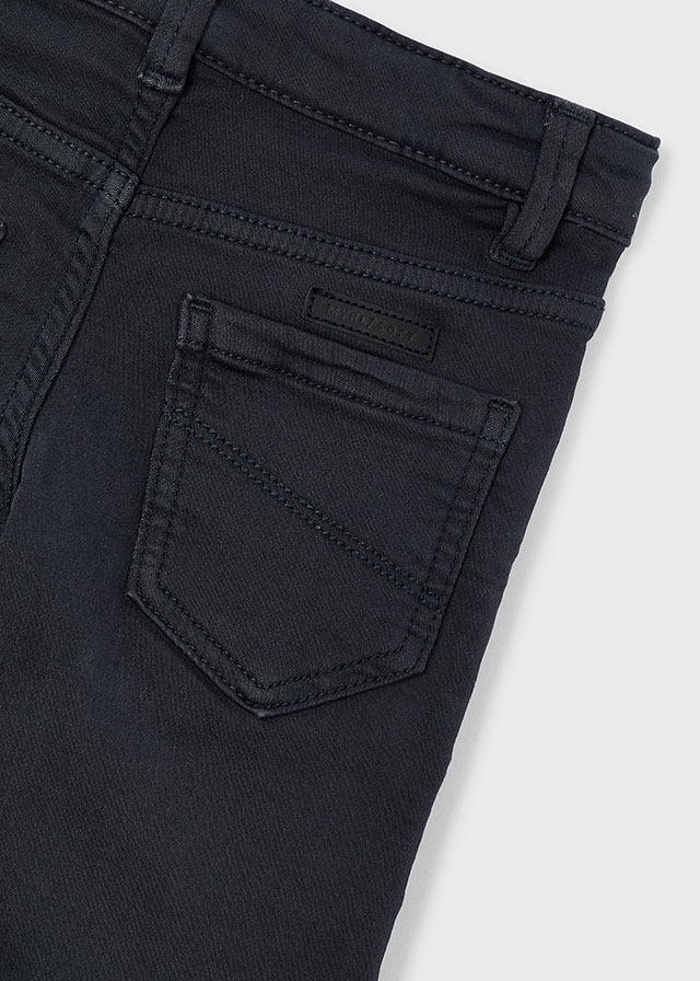 detail Chlapecké bavlněné kalhoty černé MAYORAL