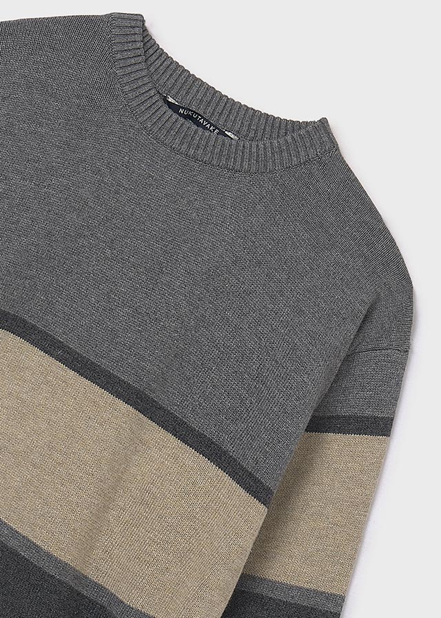 detail Chlapecký pruhovaný svetr v zemitých tónech MAYORAL