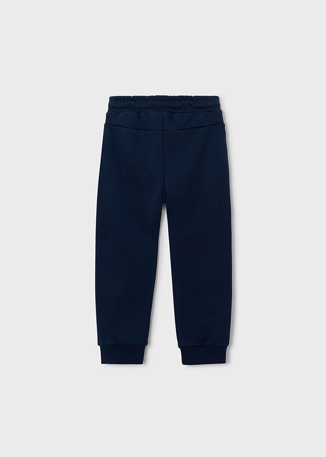 detail Chlapecké tmavě modré jogger kalhoty s nápisem pro každý den MAYORAL