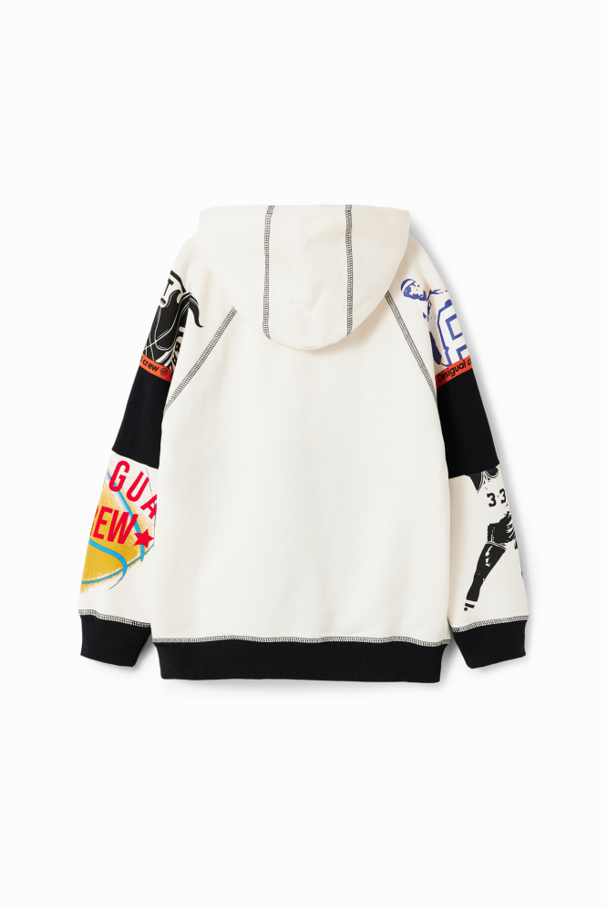 detail Chlapecká volná mikina s kapucí s různými potisky ve sportovním stylu DESIGUAL