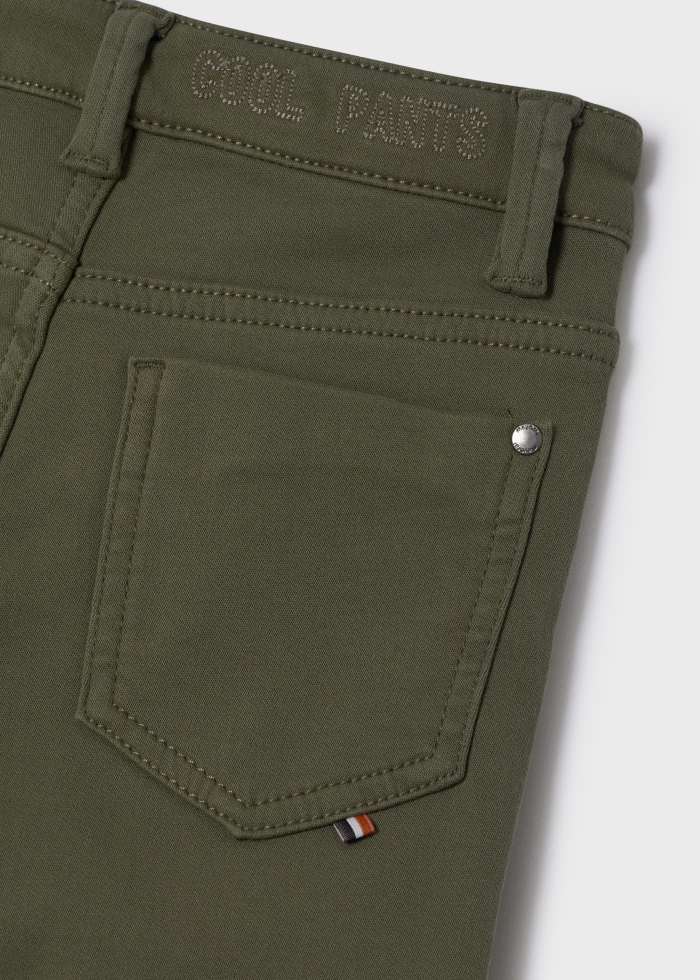 detail Chlapecké kalhoty úzkého střihu MAYORAL