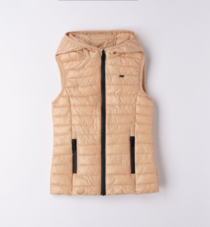 detail Dívčí vatovaná vesta bez rukávů s kapucí IDO